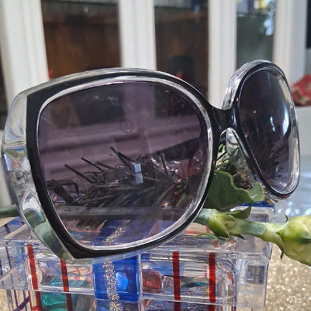 Jessica Simpson Sunglasses